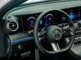 Mercedes-Benz E300 2022 - Tiên phong về thiết kế đột phá cùng những công nghệ an toàn