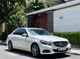 Mercedes-Benz E200 2015 - Giá chỉ 949 triệu