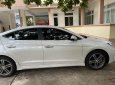 Hyundai Elantra 2020 - Màu trắng, odo siêu lướt 15000km, sơn zin 100%