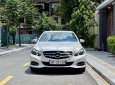 Mercedes-Benz E200 2015 - Giá chỉ 949 triệu