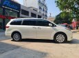 Toyota Sienna 2016 - Đăng ký 2017 một chủ sử dụng từ đầu, xe đã được độ nhiều option hiện đại