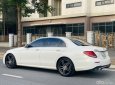 Mercedes-Benz E300 2016 - Màu trắng, xe cực đẹp, giá tốt