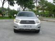 Toyota Highlander 2009 - Màu bạc, xe nhập