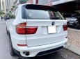 BMW X5 2011 - Cần bán xe màu trắng nội thất kem