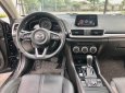 Mazda 3 2019 - Cần bán gấp xe còn mới giá chỉ 605tr