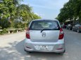 Hyundai Grand i10 2013 - Màu bạc, nhập khẩu