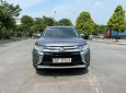 Mitsubishi Outlander 2018 - Cần bán xe màu bạc