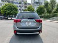 Mitsubishi Outlander 2018 - Cần bán xe màu bạc