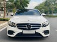 Mercedes-Benz E300 2016 - Màu trắng, xe cực đẹp, giá tốt