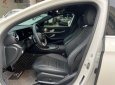 Mercedes-Benz E300 2022 - Màu trắng, xe nhập