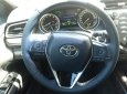 Toyota Camry 2021 - Màu đỏ, nhập khẩu