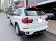 BMW X5 2011 - Cần bán xe màu trắng nội thất kem