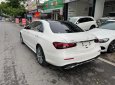 Mercedes-Benz E300 2022 - Màu trắng, xe nhập