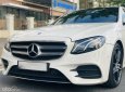 Mercedes-Benz E300 2016 - Màu trắng, xe cực đẹp, giá tốt