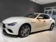 Maserati Ghibli 2022 - Sẵn 1 chiếc duy nhất tại Showroom - Màu trắng, nội thất nâu cực đẹp