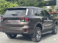 Ford Everest 2022 - Sẵn màu nâu, giao tháng 10, giá siêu tốt, full gói PK, liên hệ đặt sớm giữ xe - Ưu tiên trả thẳng