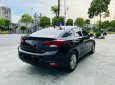 Hyundai Elantra 2019 - Cần bán xe màu đen