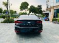 Hyundai Elantra 2019 - Cần bán xe màu đen