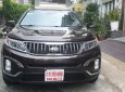 Kia Sorento 2018 - Bán xe bản full dầu 2.2 tự động, model 2019, màu nâu 95%