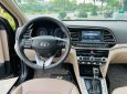 Hyundai Elantra 2019 - Cần bán xe màu đen