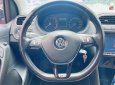 Volkswagen Polo 2016 - Xe màu đỏ