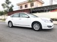 Nissan Teana 2011 - Màu trắng, nhập khẩu nguyên chiếc