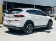 Hyundai Tucson 2019 - Màu trắng, giá chỉ 846 triệu