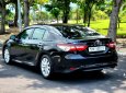 Toyota Camry 2021 - Xe màu đen sáng trọng, giá 1 tỷ 070tr