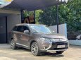 Mitsubishi Outlander 2018 - Biển SG xe rất đẹp, không lỗi