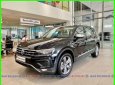 Volkswagen Tiguan 2022 - [ Ở đây có giá đặc biệt VW Trường Chinh] Tiguan Luxury S 2022 màu đen giao ngay, tặng 1xxtr tiền mặt + phụ kiện+ BHVC