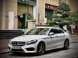 Mercedes-Benz 2016 - Cần bán lại xe gia đình giá tốt