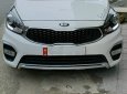 Kia Rondo 2017 - Cần bán lại xe đăng ký lần đầu 2017 ít sử dụng giá tốt 465tr