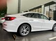 Honda Civic 2022 - Màu trắng, giao ngay, vay ngân hàng 80-90% bao lo hồ sơ vay, khách hàng chuẩn bị 200 triệu