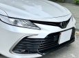 Toyota Camry 2022 - Trắng, nội thất kem