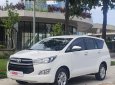 Toyota Innova 2018 - Cần bán gấp xe màu trắng