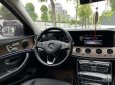 Mercedes-Benz E200 2017 - Màu đen