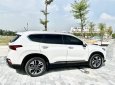 Hyundai Santa Fe 2020 - Bán xe gia đình giá chỉ 1 tỷ 95tr