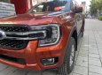 Ford Ranger 2022 - Đỏ cam giao xe ngay - Giá siêu ưu đãi - Tặng full BHTV, gói phụ kiện chính hãng - Hỗ trợ 250tr lăn bánh