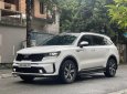 Kia Sorento 2022 - Xe màu trắng