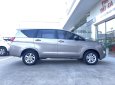 Toyota Innova 2017 - Số tự động, màu đồng, odo chỉ 43000km