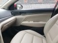 Hyundai Elantra 2019 - Đỏ nội thất kem - Máy móc nguyên bản - Mua xe nhận ngay thẻ Otocare chăm xe 1 năm miễn phí