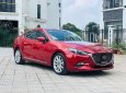 Mazda 3 2018 - Cần bán gấp xe gia đình giá chỉ 590tr