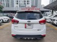 Kia Rondo 2017 - Cần bán xe ít sử dụng, giá tốt 480tr + tặng gói chăm sóc xe miễn phí 1 năm