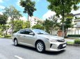 Toyota Camry 2016 - Màu bạc, nhập khẩu, giá cực tốt