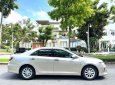 Toyota Camry 2016 - Màu bạc, nhập khẩu, giá cực tốt