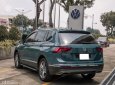 Volkswagen Tiguan 2022 - Xe sẵn, giao ngay, miễn phí bảo dưỡng, trả góp 0%, phí trước bạ, phụ kiện đi kèm