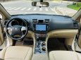 Toyota Highlander 2011 - Màu trắng, xe nhập, 755tr