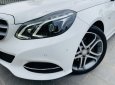 Mercedes-Benz E200 2015 - Cần bán gấp xe màu trắng, giá cực tốt - biển số Hà Nội - Hỗ trợ ngân hàng 70%