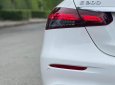 Mercedes-Benz E300 2022 - Màu trắng, nội thất nâu