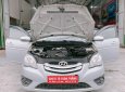 Hyundai Verna 2010 - Xe màu bạc